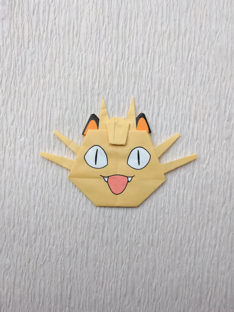 折り紙ニャースのあたま