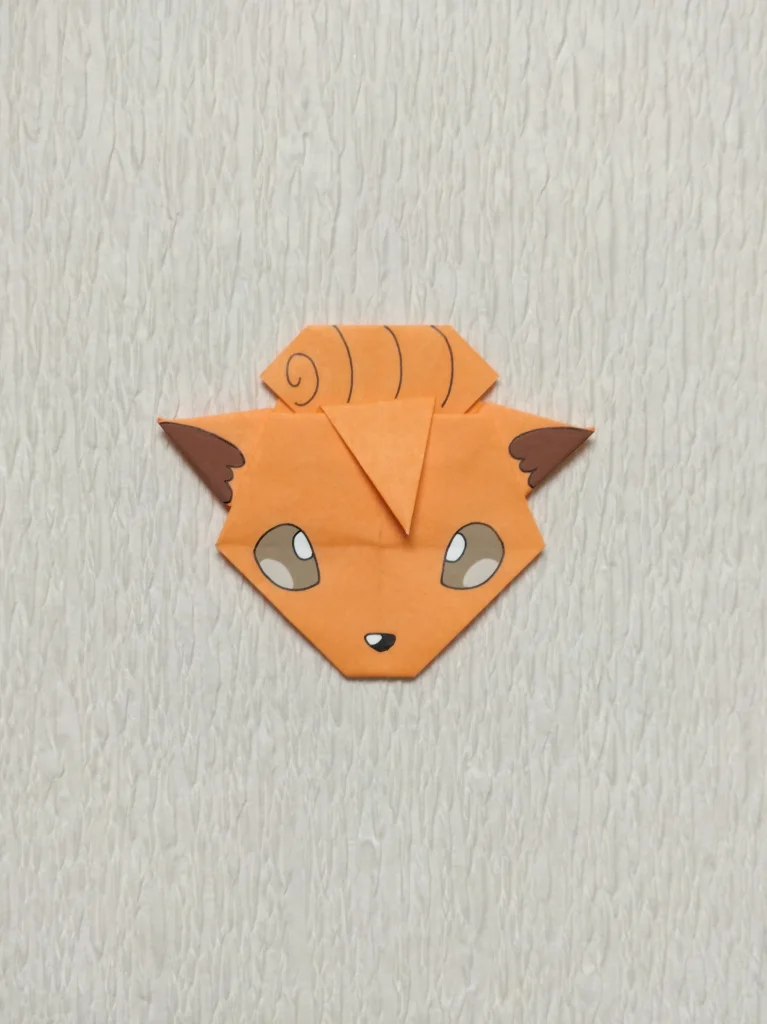 折り紙ロコン