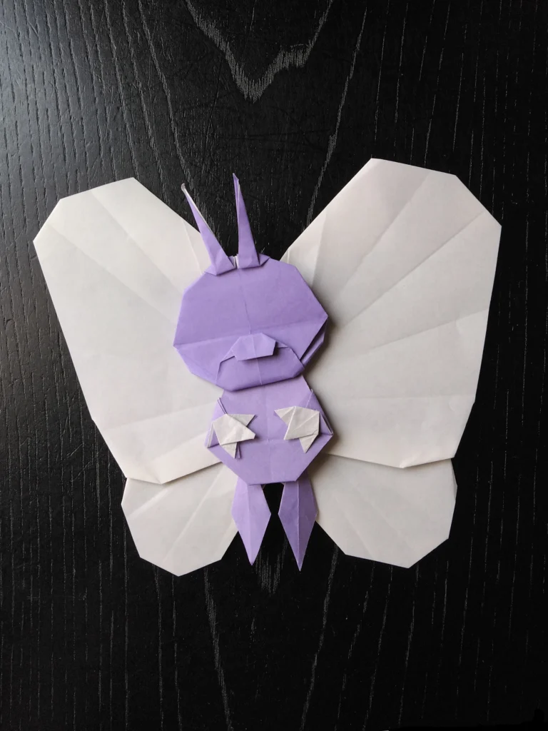 バタフリー折り紙b